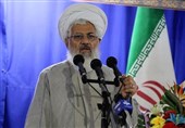 امام جمعه زنجان: آمریکا پس از 43 سال هنوز ملت ایران را نشناخته است‌