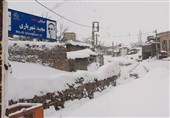 30 روستای استان لرستان همچنان در محاصره برف قرار دارند