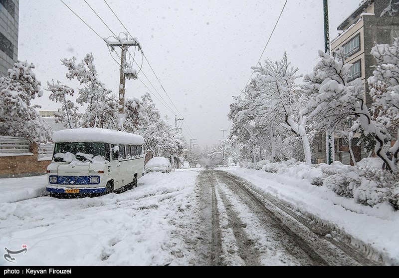 هواشناسی ایران 1400/10/28؛ سامانه بارشی جدید پنجشنبه وارد کشور می‌شود/ پیش بینی بارش برف در تهران