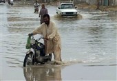 امدادرسانی به سیل‌زدگان سیستان و بلوچستان ادامه دارد