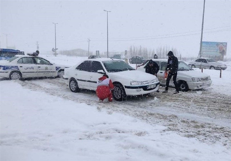 همه دستگاه‌های اجرایی استان زنجان باید برای مشکلات فصل زمستان آماده باشند