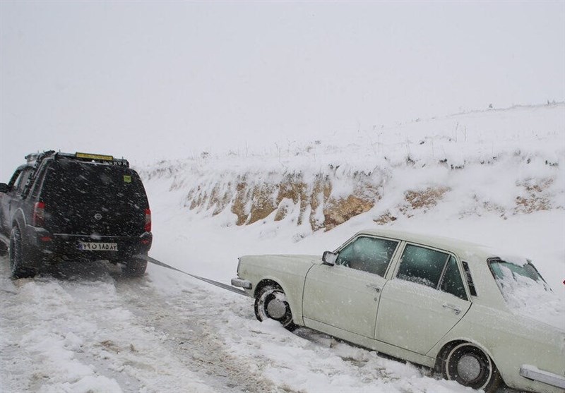 راه دسترسی 12 روستا در استان کرمانشاه همچنان مسدود است