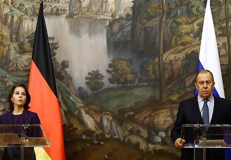 آلمان درخواست روسیه برای تضمین‌های امنیتی را قابل درک خواند
