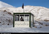 روایت تسنیم از وضعیت مرزهای شمالغرب/ مرزبانی از ایران در شرایط سخت برفی و سرمای زیر صفر/ اینجا عشق به وطن موج می‌زند + تصویر