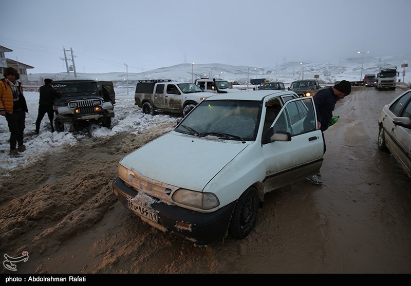 کولاک و برف در راه تهران!