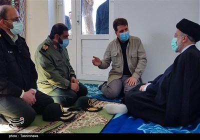 سفر رئیس جمهور به مناطق سیلزده کرمان| نشست اضطراری رئیسی با مسئولان برای بررسی آخرین وضعیت منطقه/ ابلاغ 2 دستور مهم به هیئت دولت برای تخصیص اعتبارات ویژه و رسیدگی فوری به مردم+ تصاویر