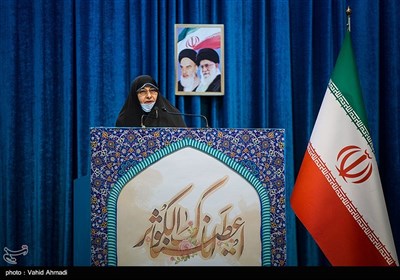 سخنرانی انسیه خزعلی معاون امور زنان و خانواده رئیس‌جمهور ، پیش از خطبه های نماز جمعه تهران 