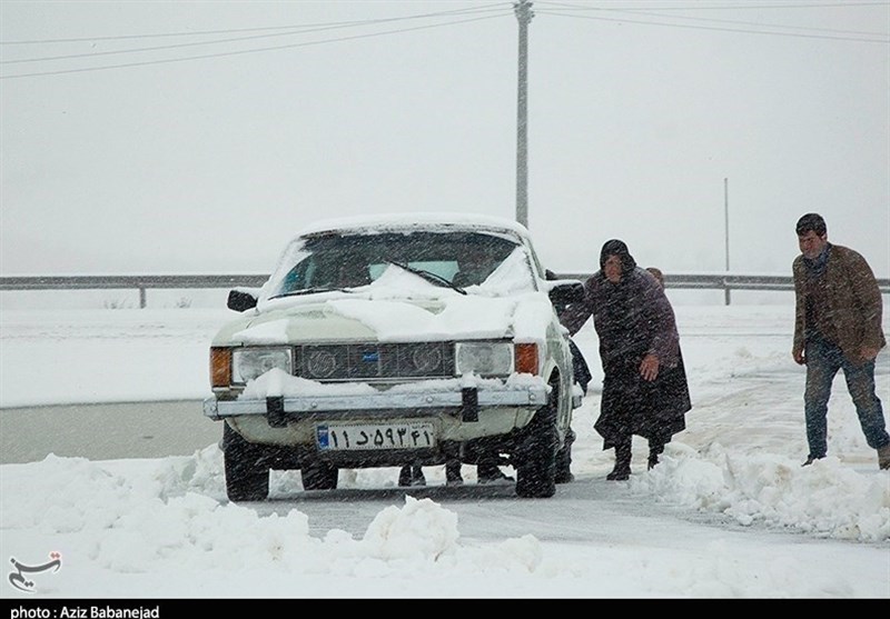 آخرین اخبار از یخ‌بندان استان لرستان| راه ارتباطی 628 روستا مسدود است/ ادامه یخبندان و کولاک شدید