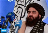 عدم حمایت از گروه‌های مخالف در افغانستان محور دیدار متقی با نمایندگان آمریکا و انگلیس