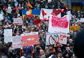اعتراضات گسترده ضد قواعد کرونایی در کشورهای اروپایی