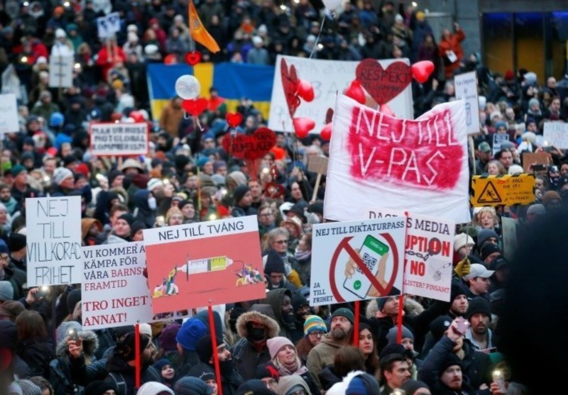 اعتراضات گسترده ضد قواعد کرونایی در کشورهای اروپایی