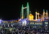 حرم حضرت معصومه (س) غرق در سرور و شادی / نقارهها میلاد فاطمه زهرا (س) را بشارت دادند + فرازهایی از زیارتنامه حضرت