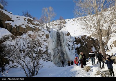 طبیعت زمستانی آبشار گنجنامه همدان