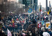 پیش‌بینی سازمان بهداشت جهانی درباره پایان کرونا در اروپا / اعتراضات خشونت بار در بروکسل
