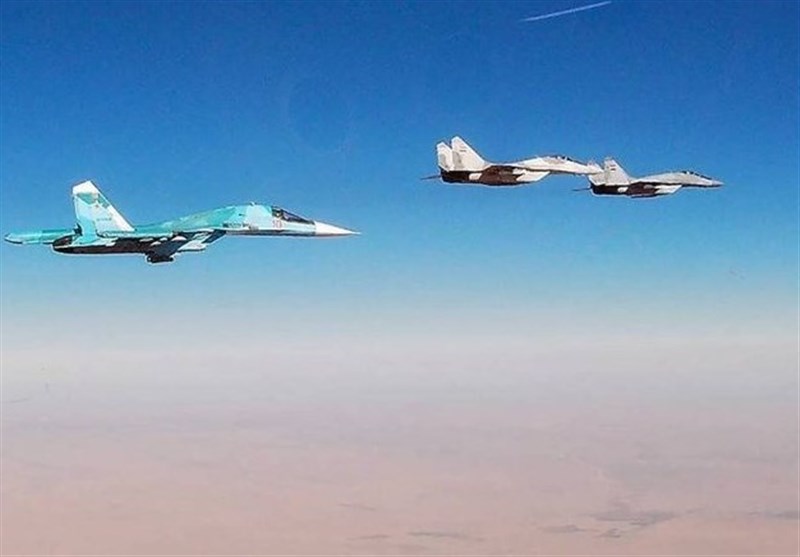 پیام آشکار مسکو به تل‌آویو؛ تحلیل رسانه‌های صهیونیستی از گشت هوایی جنگنده‌های روسی و سوری