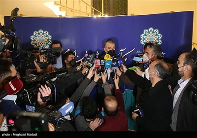 حسین امیرعبداللهیان وزیر امور خارجه در جمع خبرنگاران