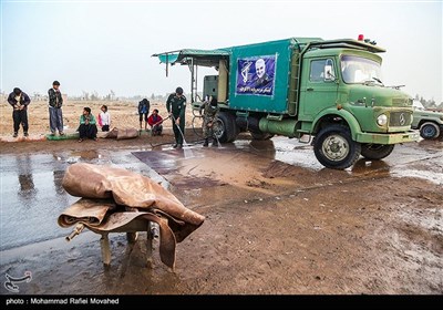 IRGC Provides Assistance to Flood Victims in Kerman