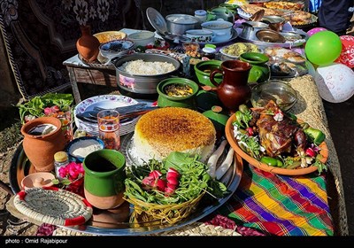 جشنواره غذاهای محلی در روستای نرماش رحیم آباد