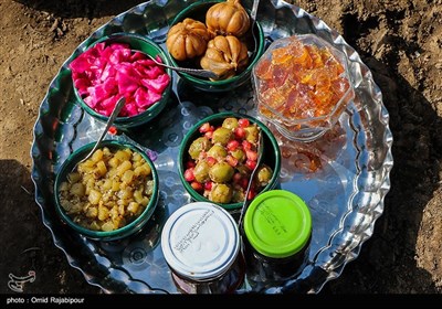 جشنواره غذاهای محلی در روستای نرماش رحیم آباد
