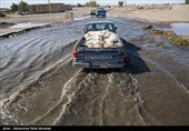 رزمایش کمک مومنانه در مناطق سیل زده جنوب کرمان
