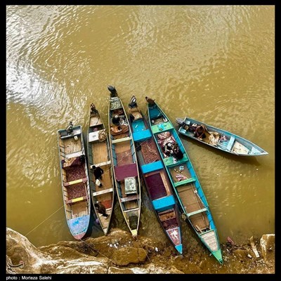 قایق های تفریحی در رودخانه کارون اهواز