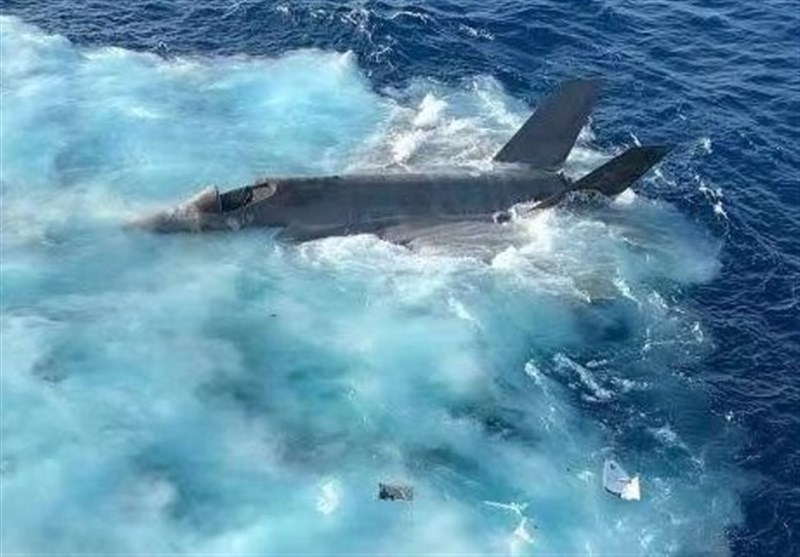 Newly Released Footage Shows US Navy Jet Crashing in South China Sea