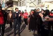 تجمع هواداران پرسپولیس این بار مقابل مجلس + تصاویر