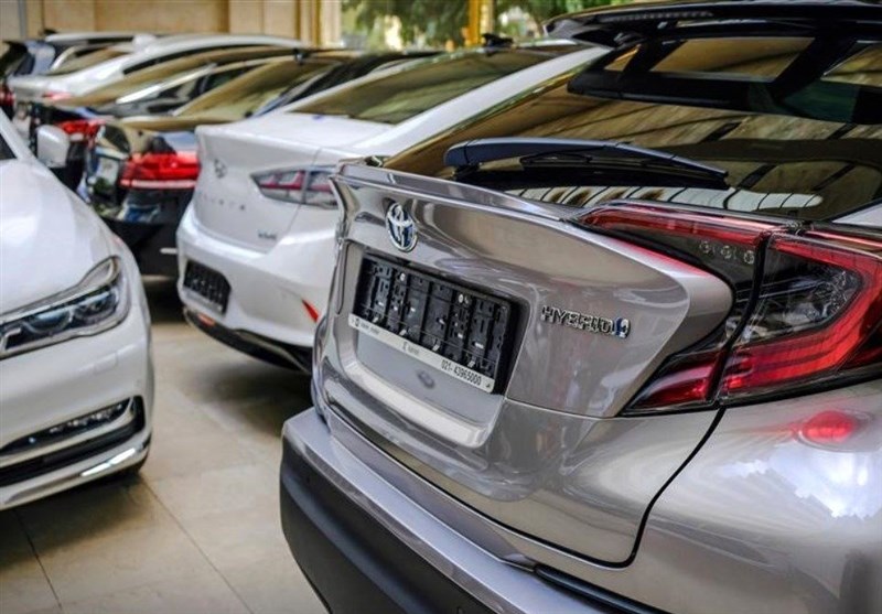 فروش خودرو وارداتی پس از 5 سال وقفه رسما آغاز شد
