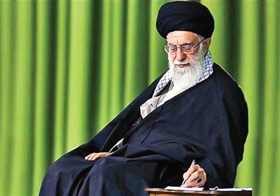 استفتاء از امام خامنه‌ای؛ در صورت شک در "سال خمسی پدر" آیا باید خمس ارث را پرداخت کنیم؟ 
