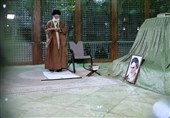 Ayatollah Khamenei Pays Tribute to Founder of Islamic Republic