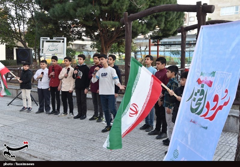 اجرای پویش سرود افتخار در استان گلستان به روایت تصویر