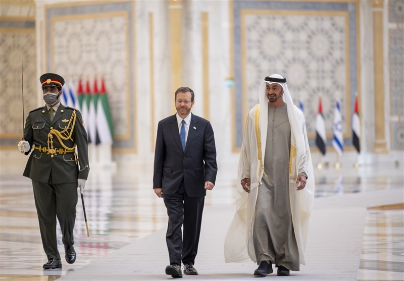 دیدار رئیس رژیم صهیونیستی با رئیس جدید امارات
