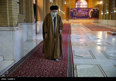 حضور رهبر معظم انقلاب در مرقد مطهر بنیانگذار انقلاب اسلامی و گلزار شهدای بهشت زهرا(س)