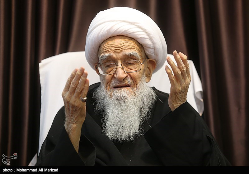 Iranian Cleric Ayatollah Safi Golpaygani Passes Away