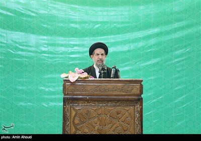 سخنرانی حجت الاسلام ابوترابی فرد در گرامیداشت روز ۱۲ بهمن در حرم امام خمینی (ره)