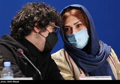 لادن مستوفی بازیگر فیلم برف آخر در سومین روز چهلمین جشنواره فیلم فجر