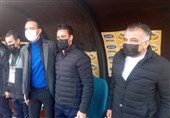 حاشیه دیدار هوادار - استقلال| ازدحام هواداران 2 تیم را در رختکن حبس کرد