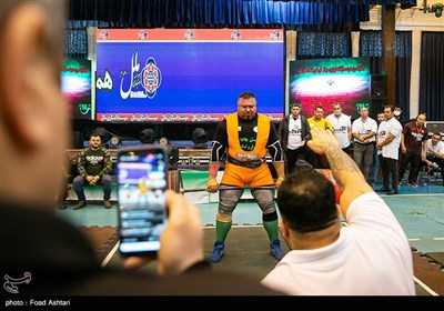 شانزدهمین دوره مسابقات قویترین مردان ایران