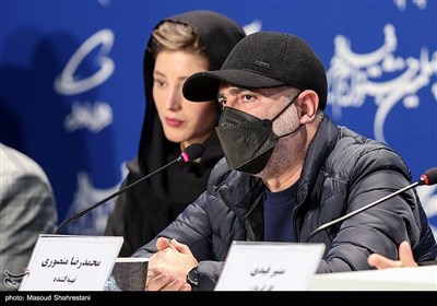  محمدرضا منصوری در نشست خبری فیلم سینمایی دسته دختران در پنجمین روز چهلمین جشنواره فیلم فجر