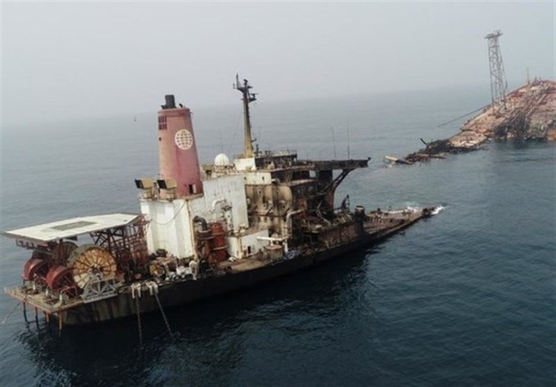 Three Alive, Seven Missing after Nigeria Oil Vessel Fire