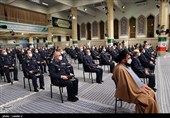 دیدار جمعی از فرماندهان و افسران نیروی هوایی ارتش  با رهبر معظم انقلاب