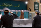 دیدار جمعی از فرماندهان و افسران نیروی هوایی ارتش  با رهبر معظم انقلاب
