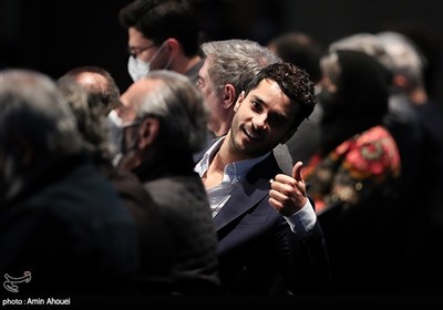 ساعد سهیلی در نشست خبری فیلم سینمایی شهرک در نهمین روز جشنواره فیلم فجر