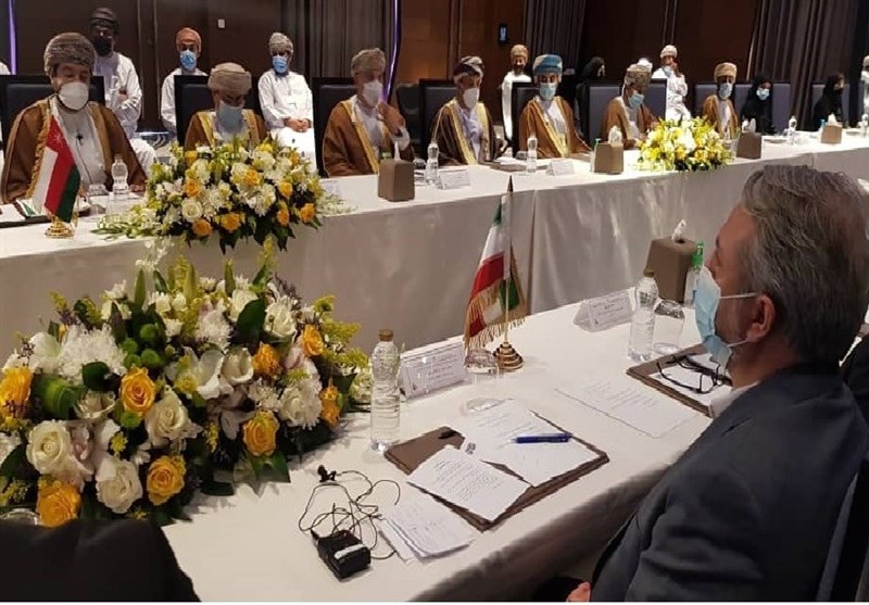توافقات اقتصادی تهران - مسقط؛ از آغاز بررسی 10 سند همکاری تا امضای نقشه راه تجاری