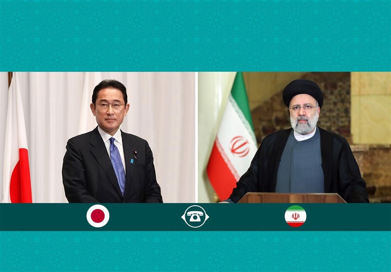 Iran’s President, Japanese PM Call for Enhancement of Ties