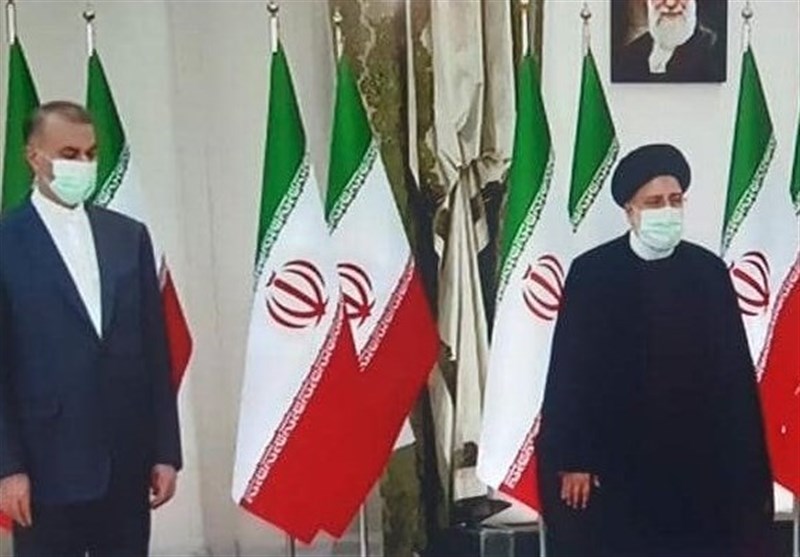 Reisi İran&apos;daki Büyükelçiler ile Görüştü