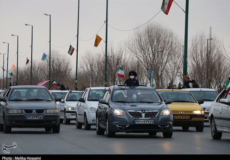 راهپیمایی خودرویی و موتوری 22 بهمن در استان مرکزی به روایت تصویر