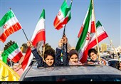 راهپیمایی خودرویی و موتوری 22 بهمن در یزد به روایت تصویر