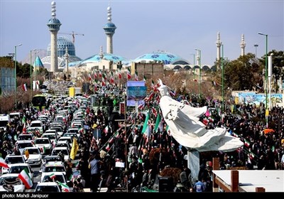 Iranians Mark 43rd Anniversary of Islamic Revolution with Nationwide Rallies