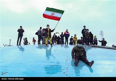 یوم الله 22 بهمن درمیدان انقلاب تهران